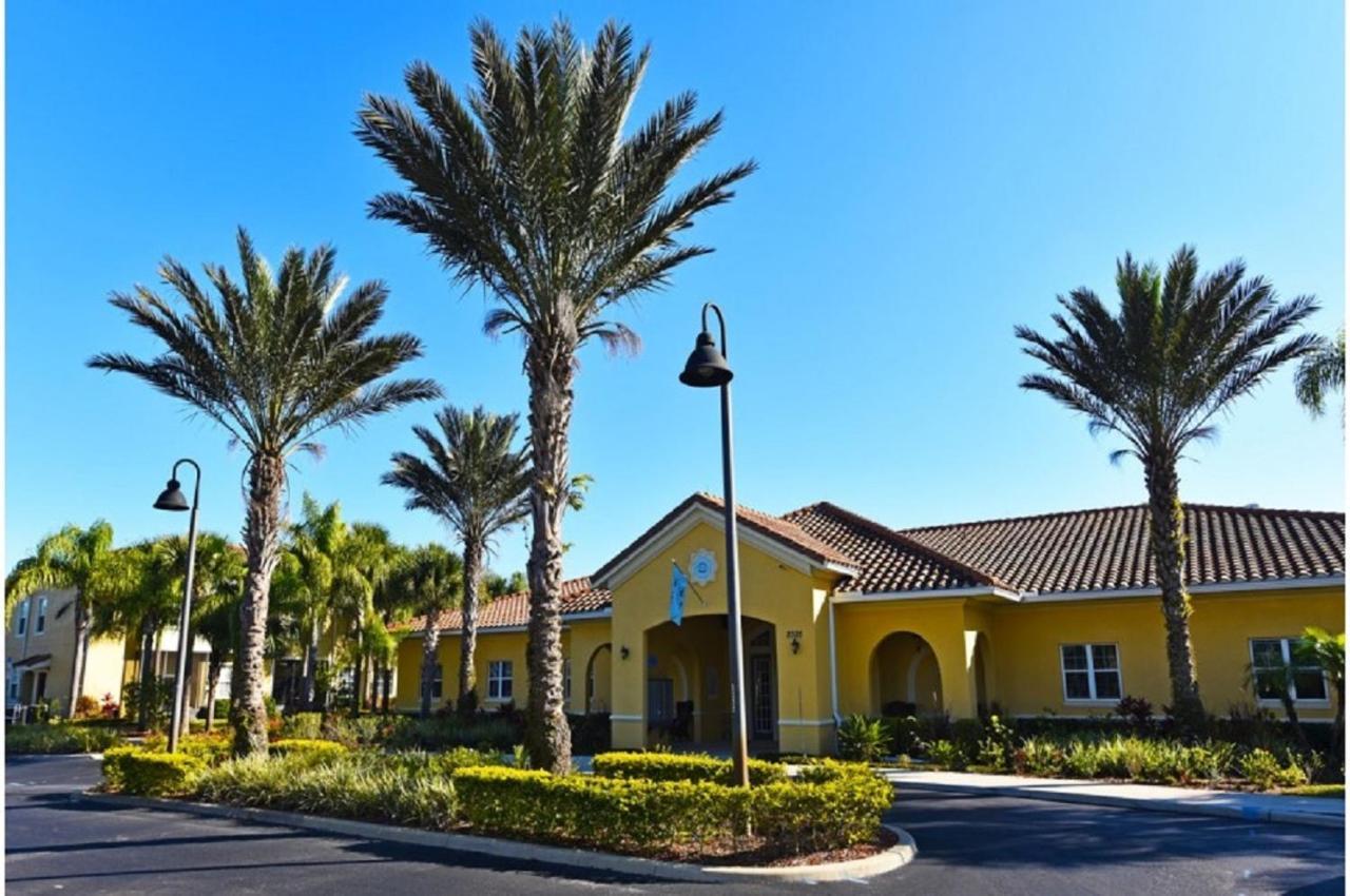 Holiday Villas Of Davenport Exterior photo