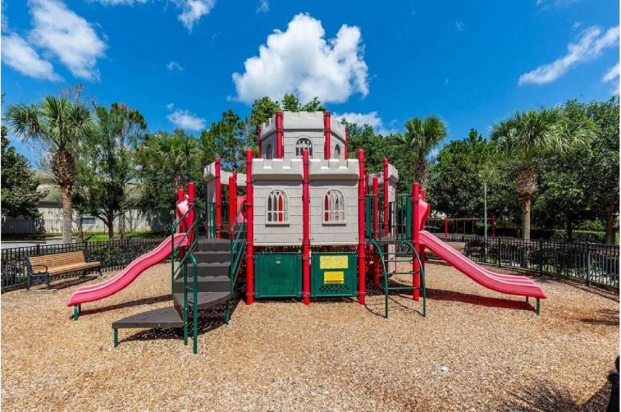 Holiday Villas Of Davenport Exterior photo